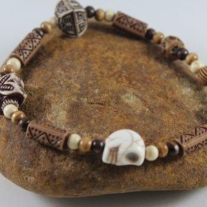 Men's bead skull bracelet
